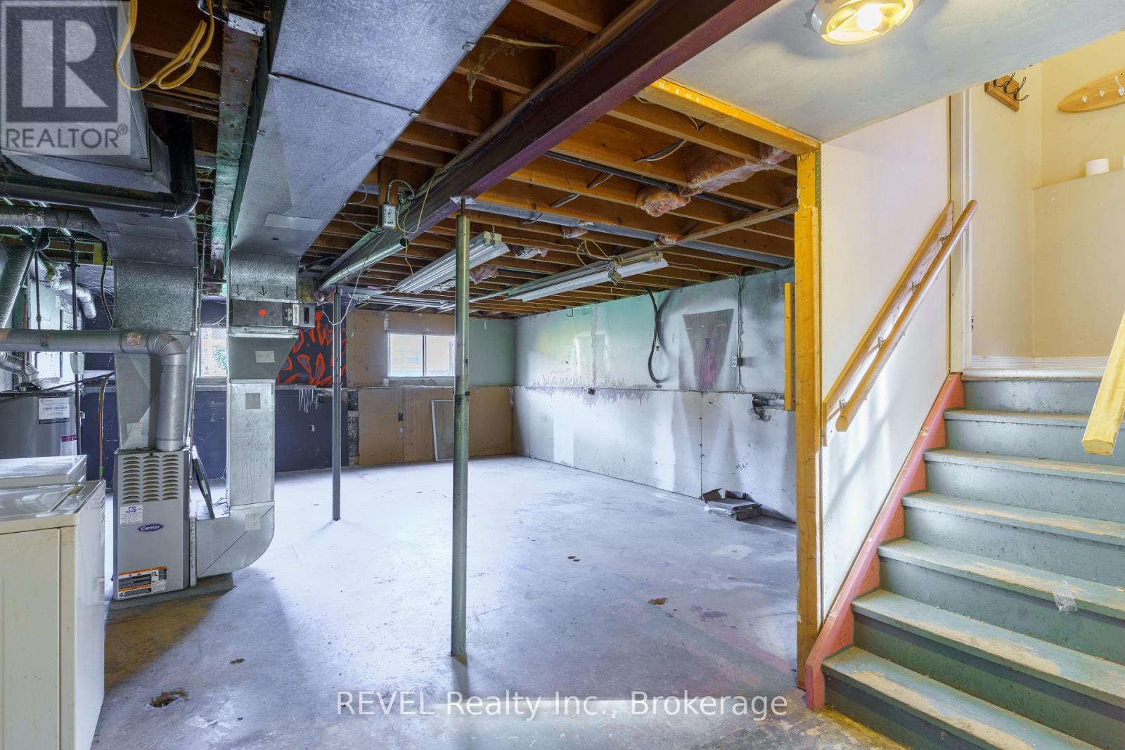 5016 Gage Court, Niagara Falls, Ontario  L2E 7B5 - Photo 18 - X12521372