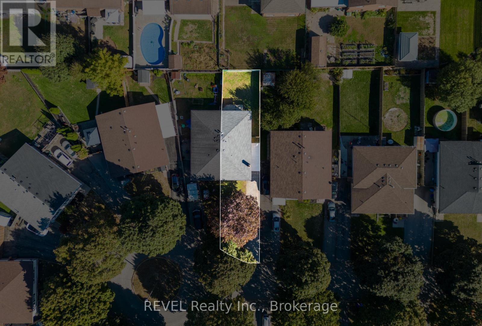 5016 Gage Court, Niagara Falls, Ontario  L2E 7B5 - Photo 26 - X12521372