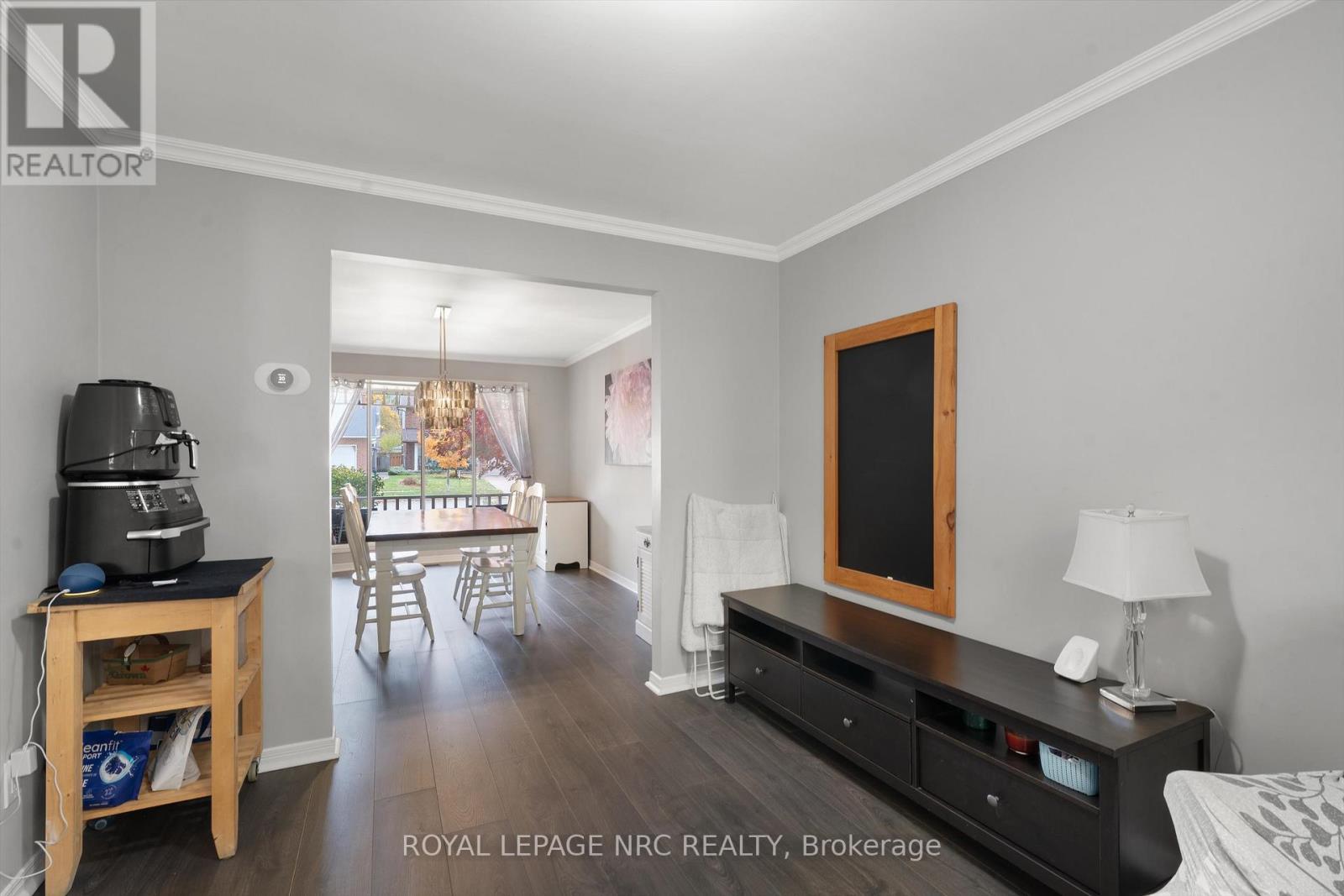 26 Elderwood Drive, St. Catharines, Ontario  L2S 3E5 - Photo 13 - X12521512