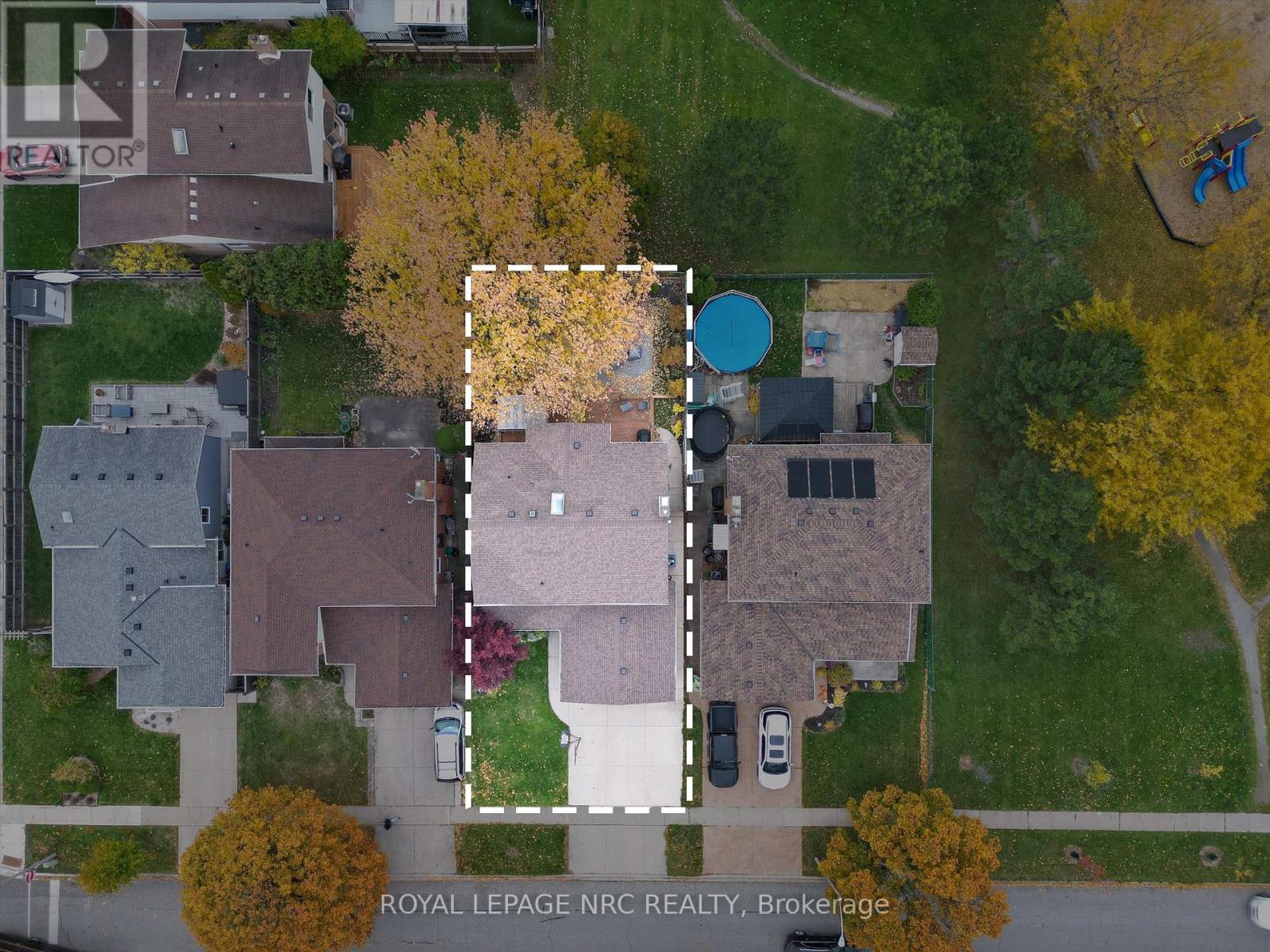 26 Elderwood Drive, St. Catharines, Ontario  L2S 3E5 - Photo 7 - X12521512