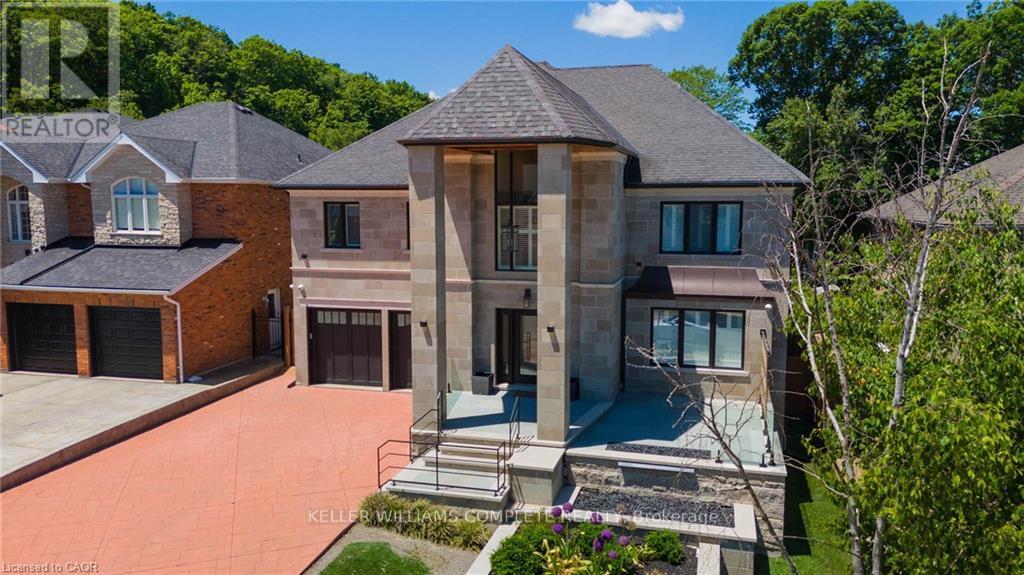 76 Adriatic Boulevard, Hamilton, Ontario  L8G 5C6 - Photo 2 - X12521570