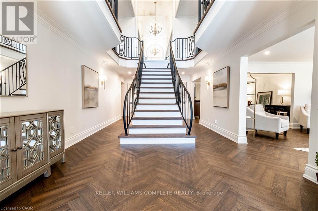 76 Adriatic Boulevard, Hamilton, Ontario  L8G 5C6 - Photo 4 - X12521570