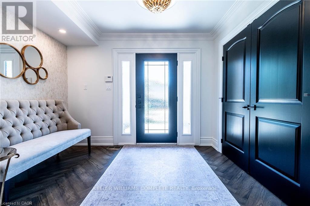 76 Adriatic Boulevard, Hamilton, Ontario  L8G 5C6 - Photo 5 - X12521570