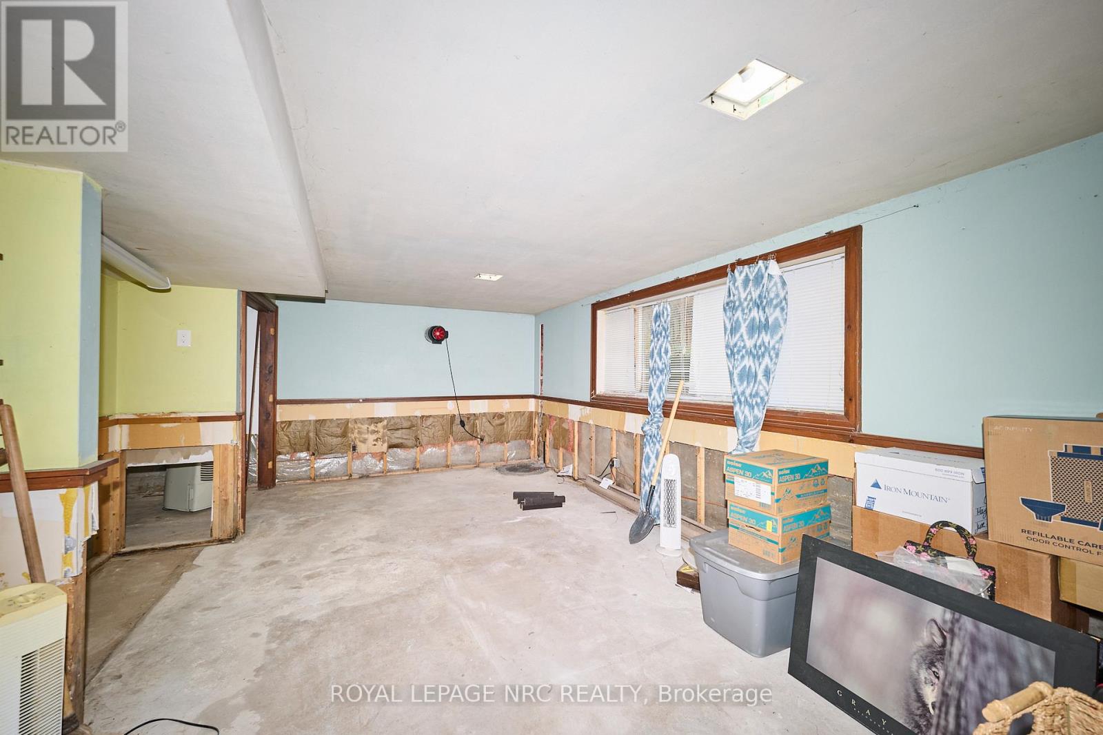 21 Silverdale Drive, St. Catharines, Ontario  L2M 3M9 - Photo 18 - X12521634