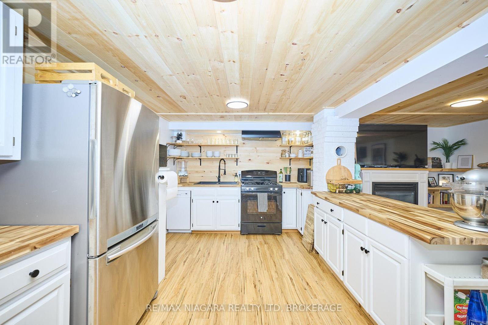 3987 Victoria Road, Fort Erie, Ontario  L0S 1B0 - Photo 10 - X12521692