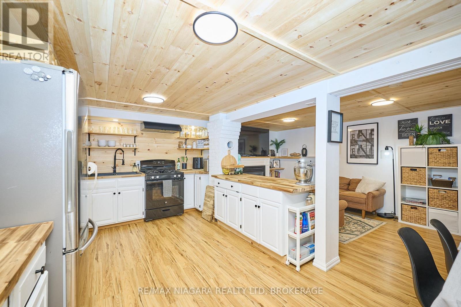 3987 Victoria Road, Fort Erie, Ontario  L0S 1B0 - Photo 9 - X12521692