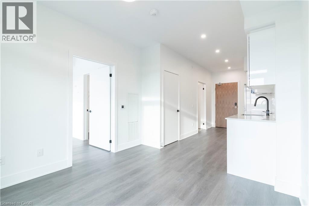 25 Wellington Street S Unit# 1605, Kitchener, Ontario  N2G 0G5 - Photo 19 - 40785981