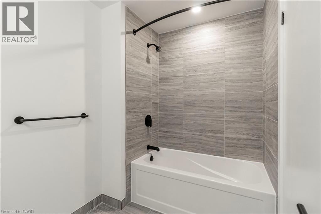 25 Wellington Street S Unit# 1605, Kitchener, Ontario  N2G 0G5 - Photo 29 - 40785981