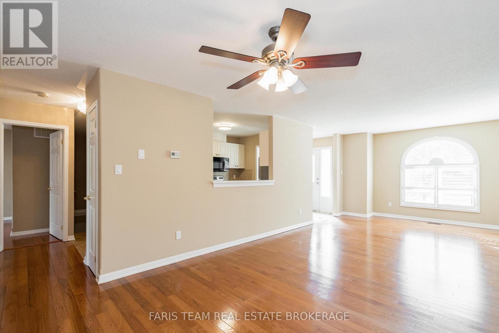 18 - 318 Little Avenue, Barrie, Ontario  L4N 2Z6 - Photo 12 - S12521274