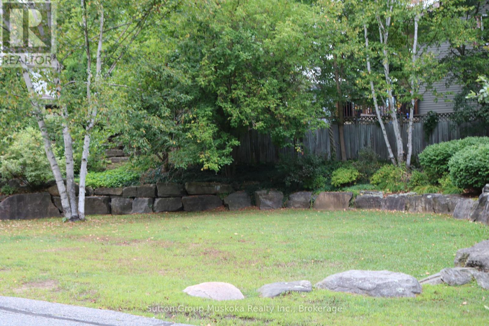 B1 - 20 Dairy Lane, Huntsville, Ontario P1H 2L1 - Photo 29 - X12521398