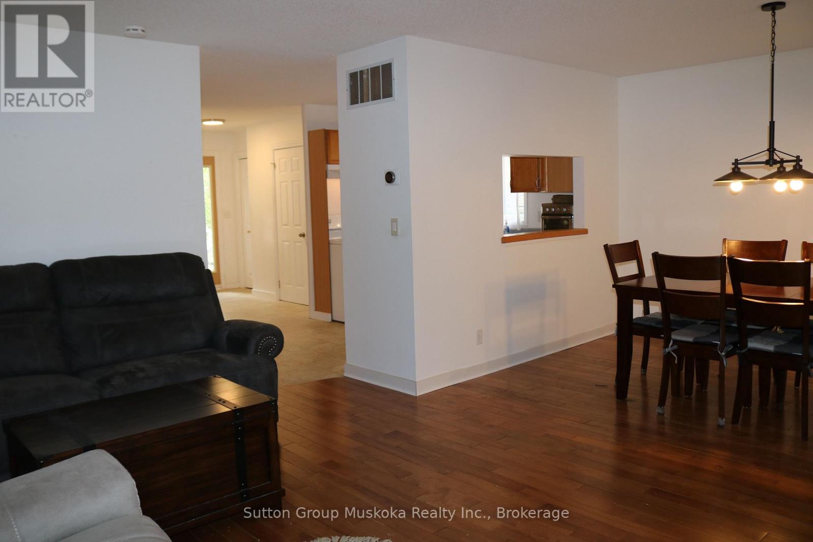 B1 - 20 Dairy Lane, Huntsville, Ontario P1H 2L1 - Photo 7 - X12521398