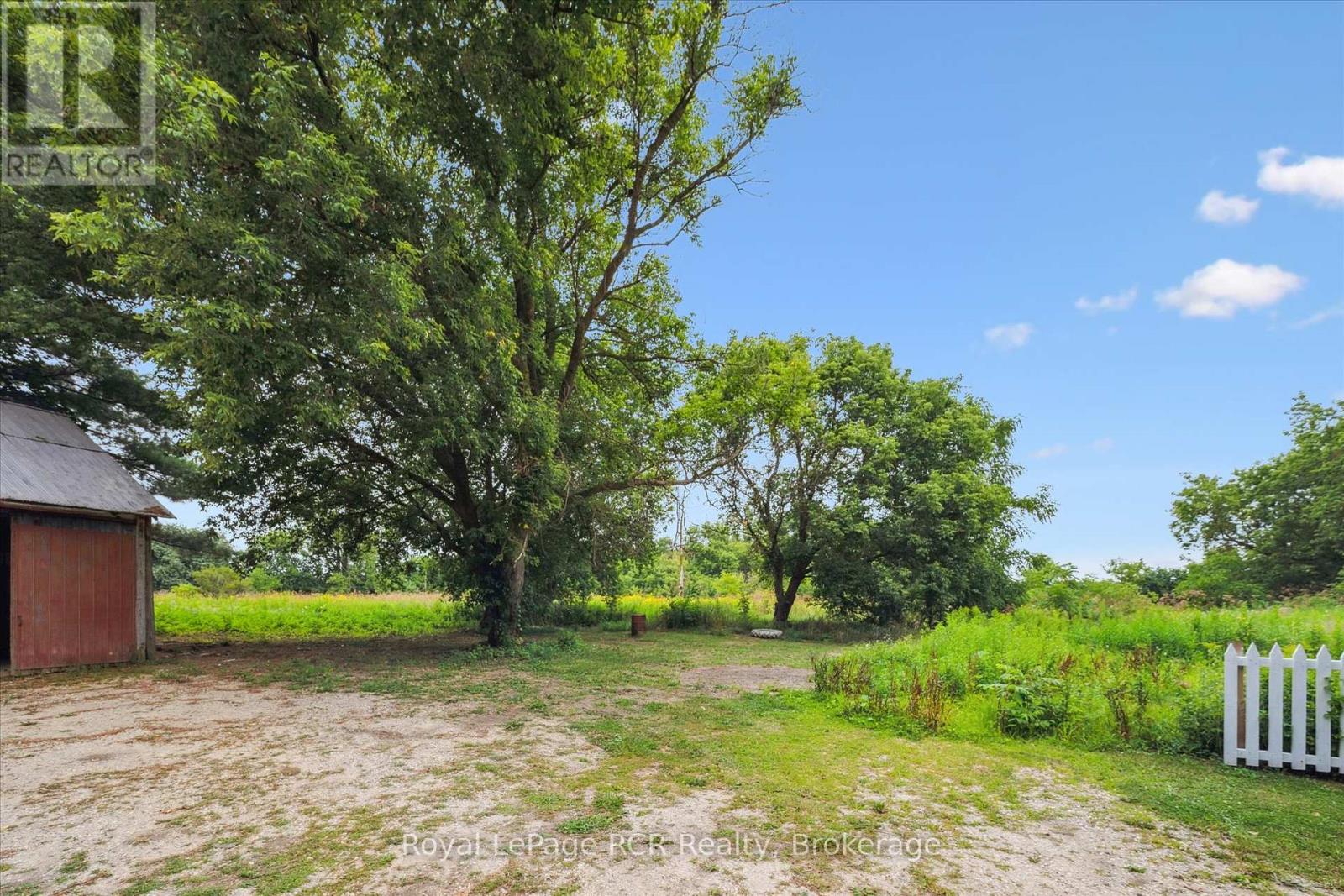 311207 6 Highway, Southgate, Ontario N0G 2L0 - Photo 2 - X12521432