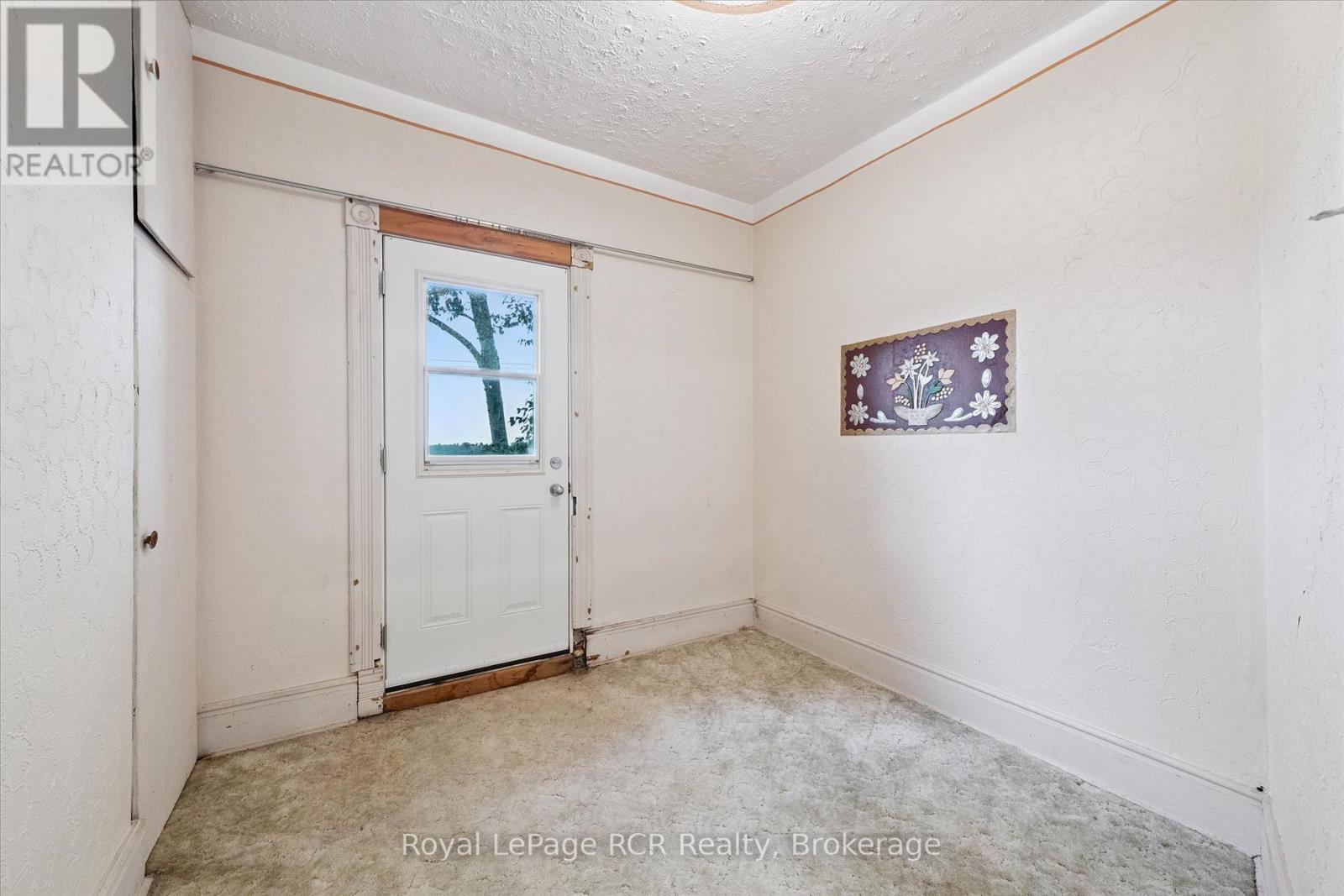 311207 6 Highway, Southgate, Ontario N0G 2L0 - Photo 27 - X12521432