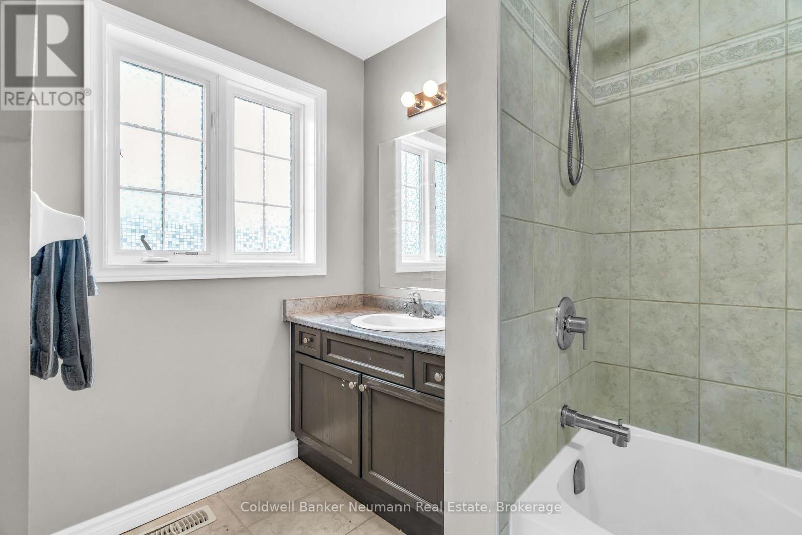 A - 644 Woodlawn Road E, Guelph, Ontario N1E 0K4 - Photo 16 - X12521576