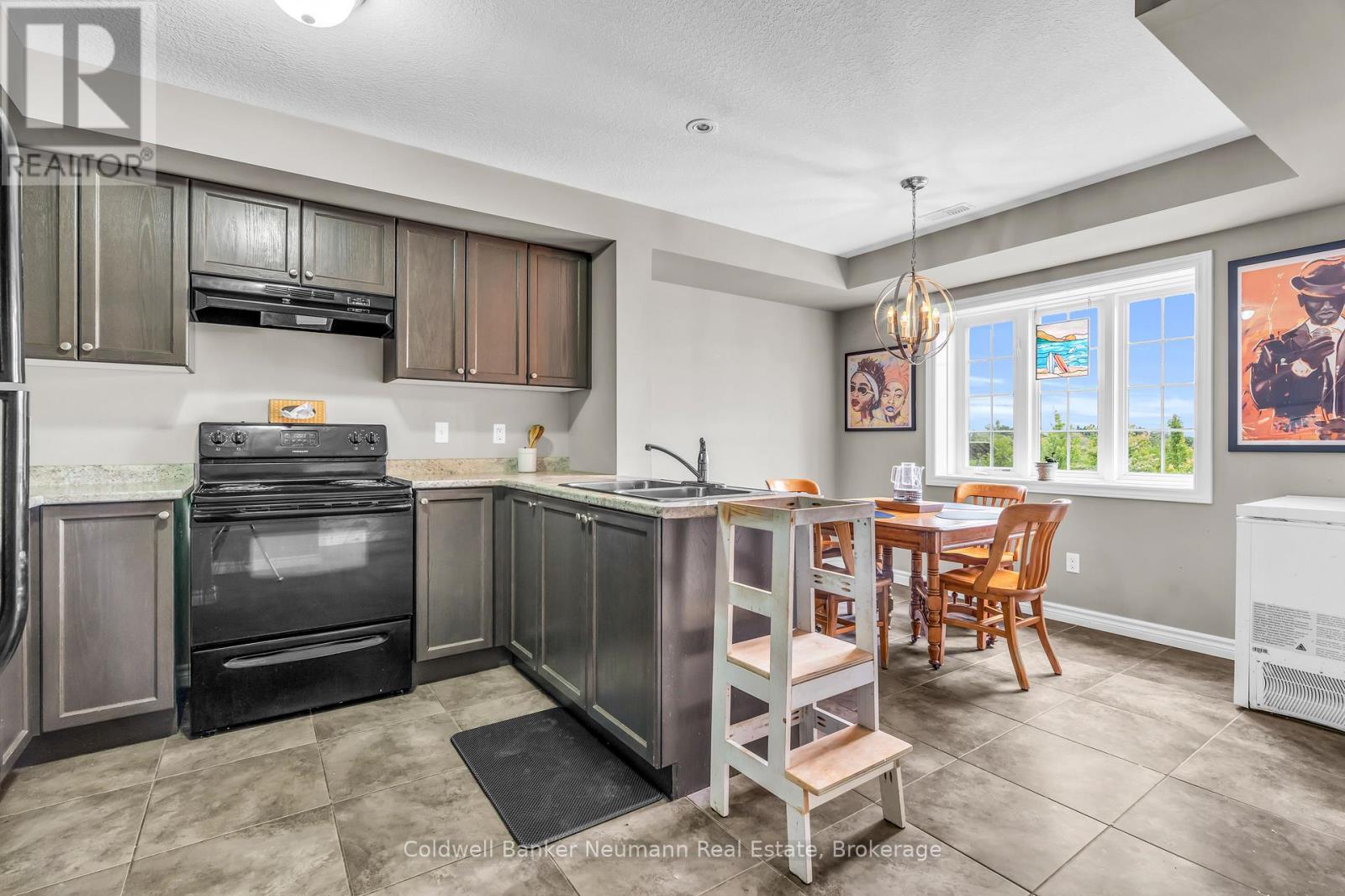 A - 644 Woodlawn Road E, Guelph, Ontario N1E 0K4 - Photo 6 - X12521576