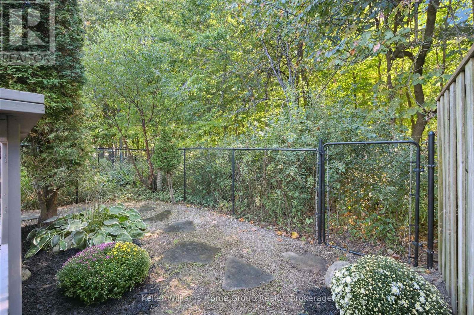 97 Rodgers Road, Guelph, Ontario N1G 4Z6 - Photo 45 - X12521604