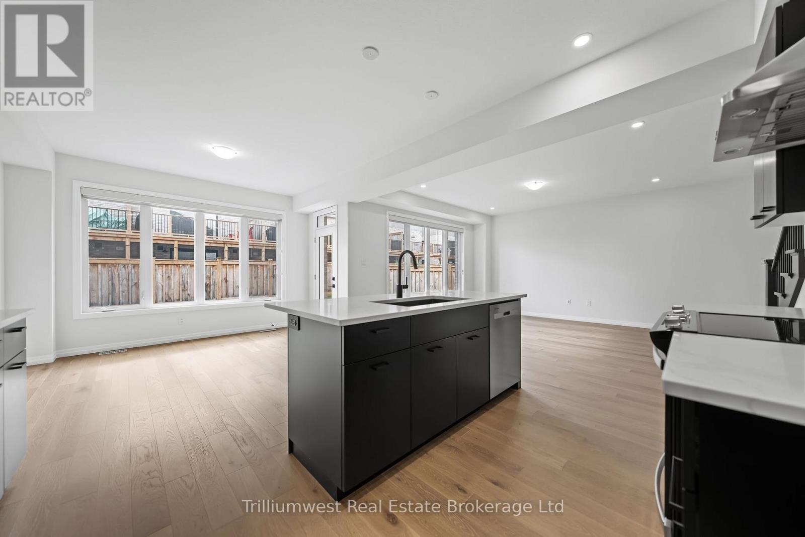 107 Harrison Street, Centre Wellington, Ontario N0B 1S0 - Photo 17 - X12521628