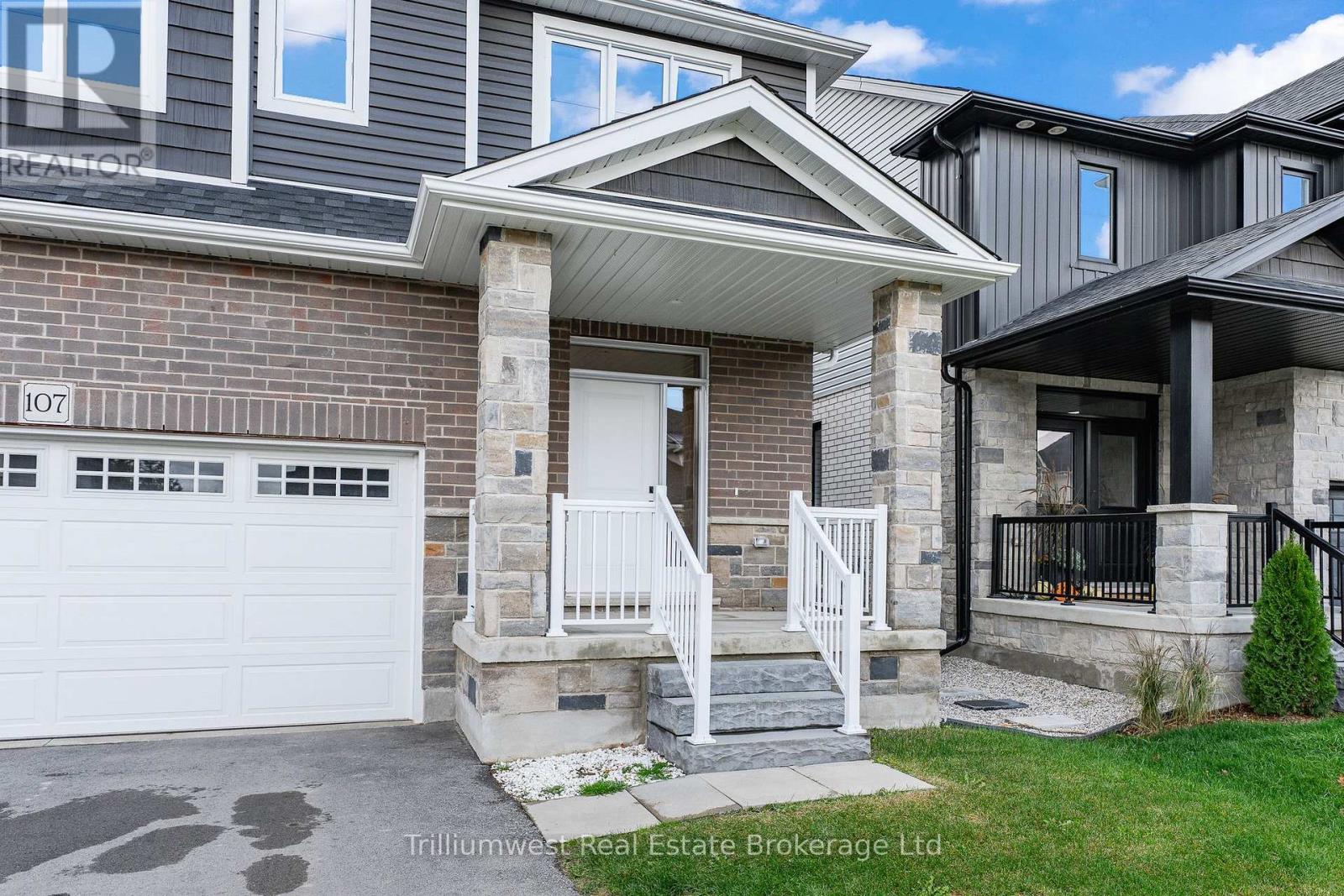 107 Harrison Street, Centre Wellington, Ontario N0B 1S0 - Photo 2 - X12521628