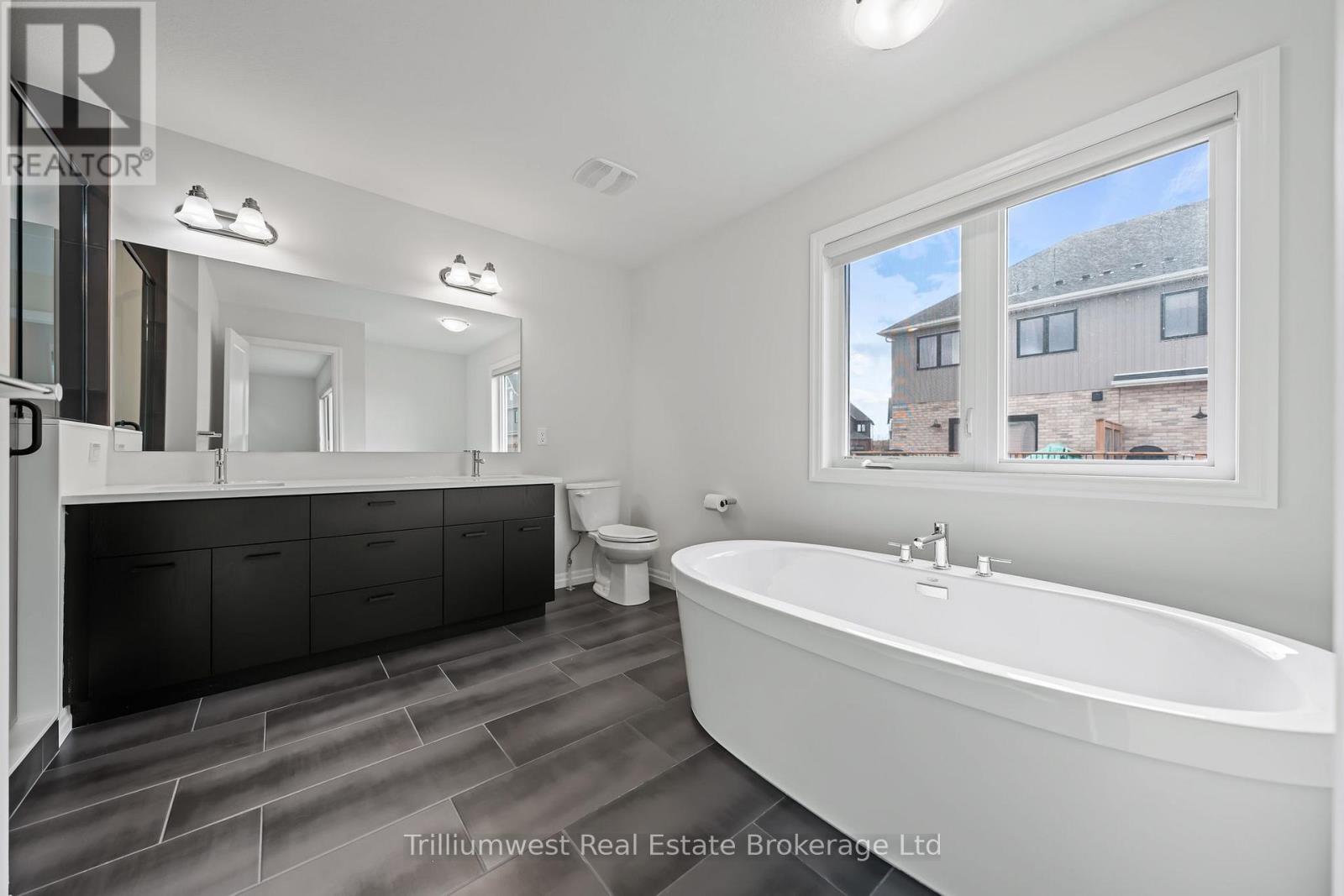 107 Harrison Street, Centre Wellington, Ontario N0B 1S0 - Photo 27 - X12521628