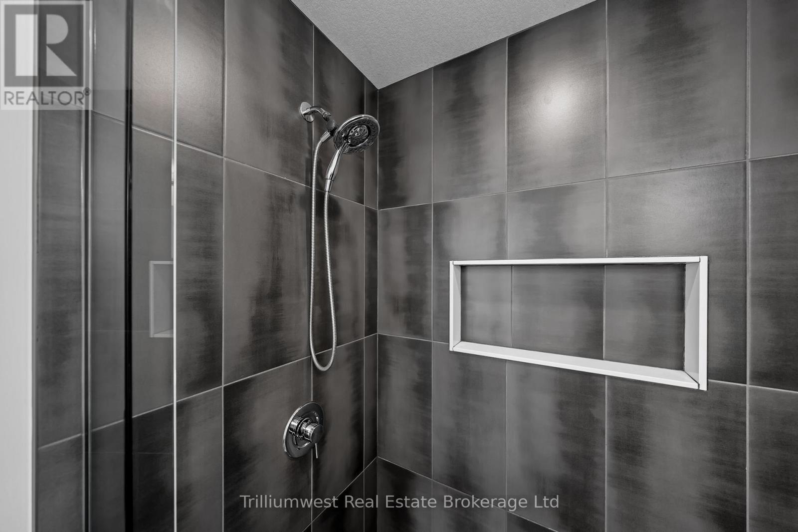 107 Harrison Street, Centre Wellington, Ontario N0B 1S0 - Photo 28 - X12521628