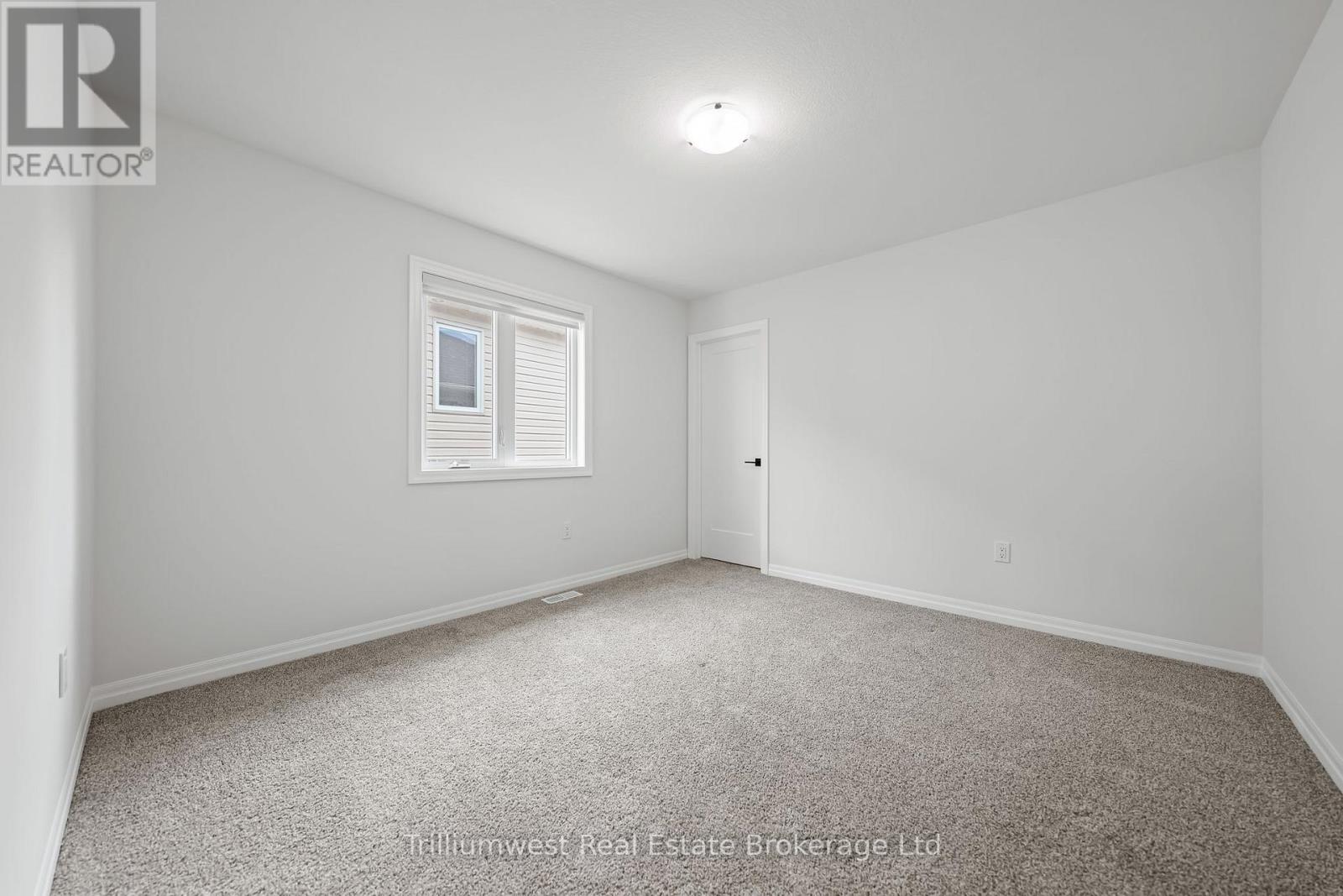 107 Harrison Street, Centre Wellington, Ontario N0B 1S0 - Photo 32 - X12521628