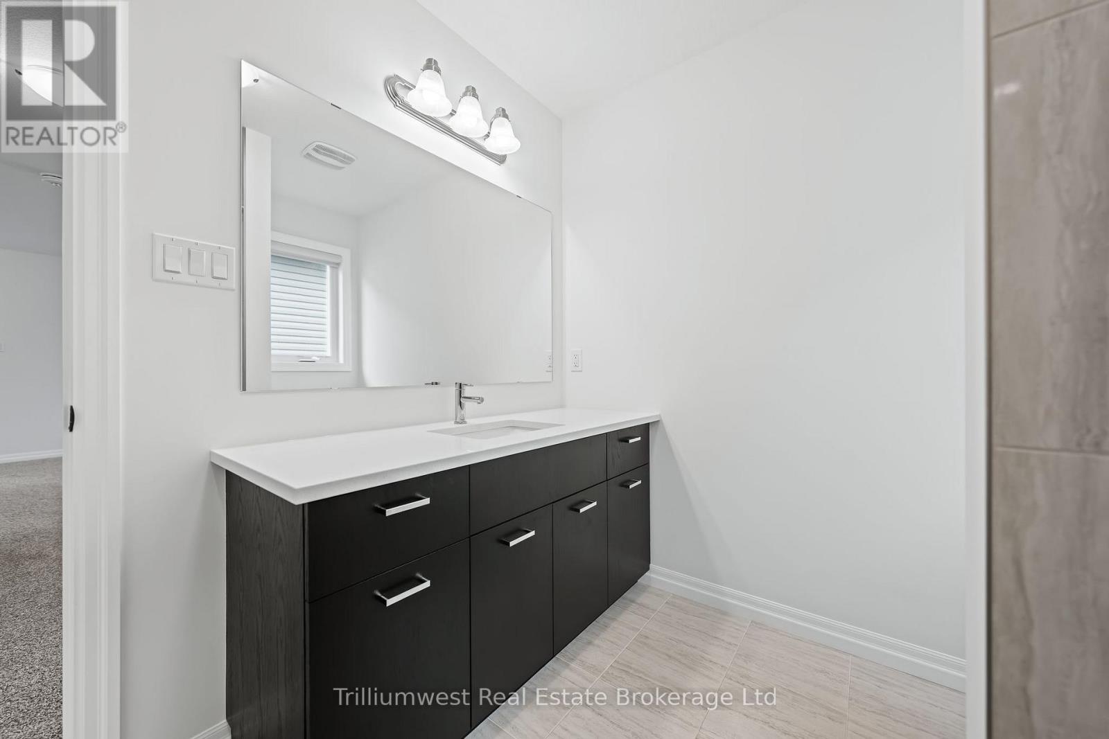 107 Harrison Street, Centre Wellington, Ontario N0B 1S0 - Photo 34 - X12521628