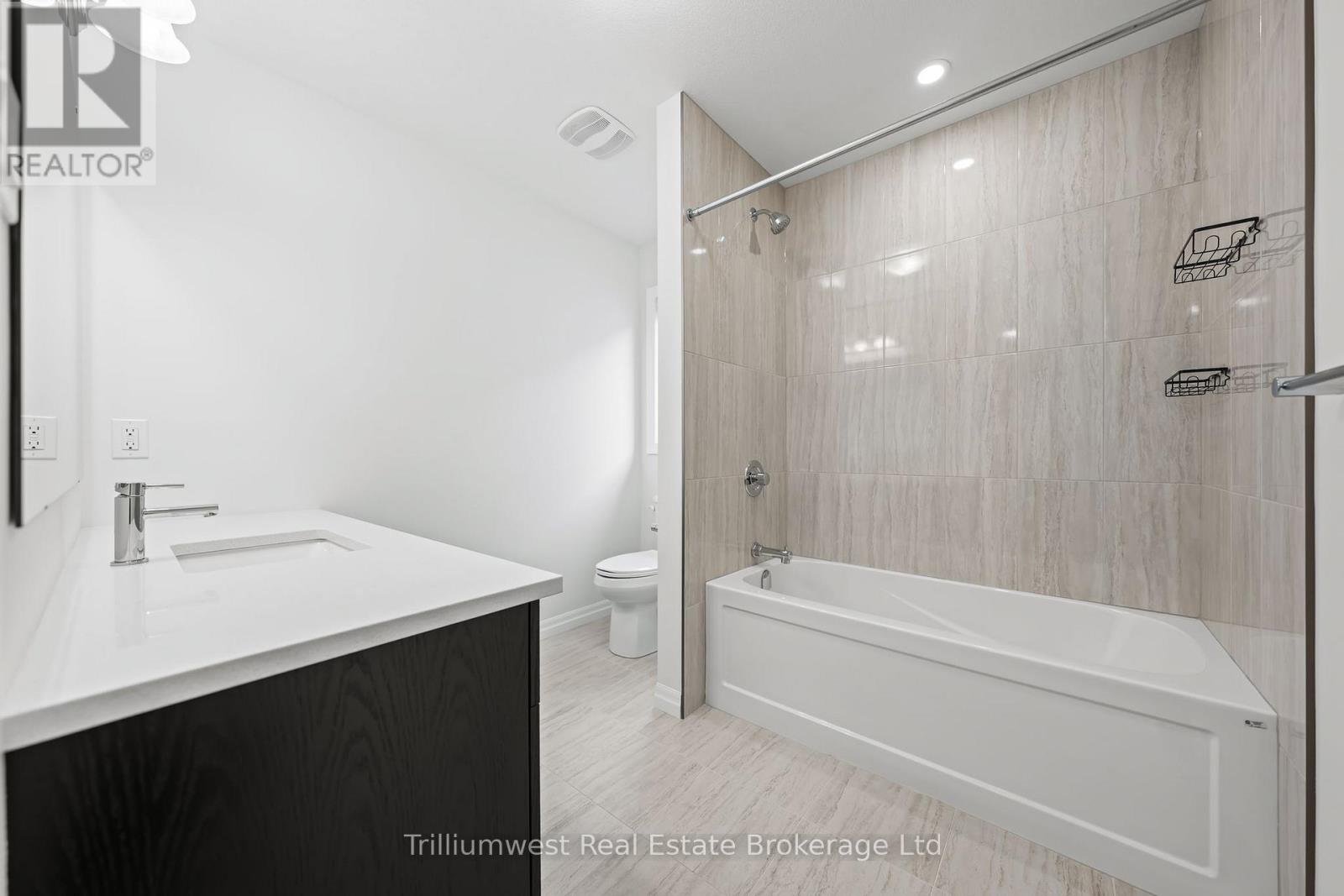 107 Harrison Street, Centre Wellington, Ontario N0B 1S0 - Photo 35 - X12521628