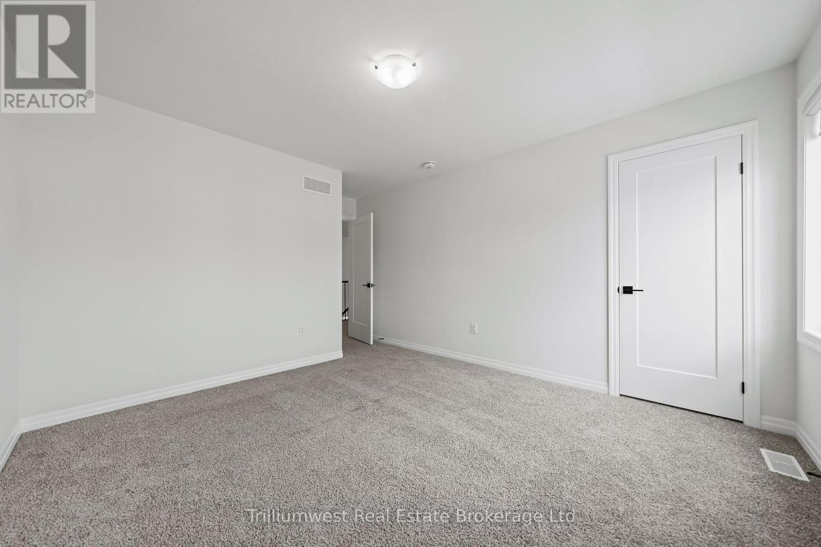 107 Harrison Street, Centre Wellington, Ontario N0B 1S0 - Photo 37 - X12521628