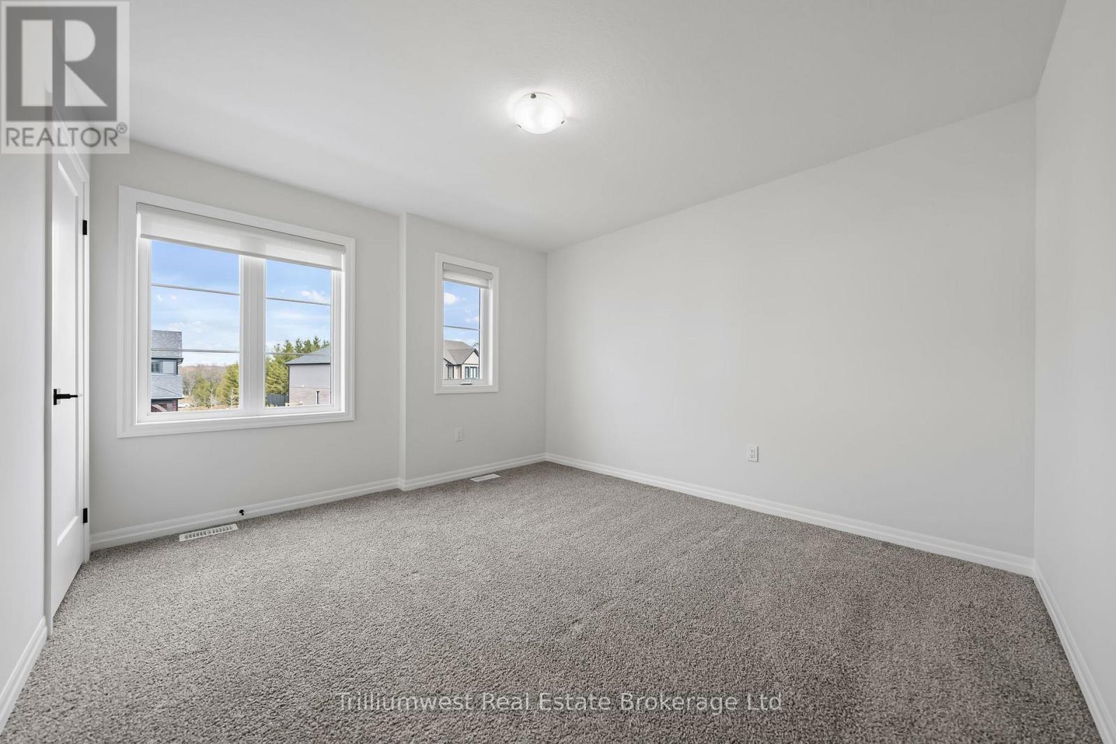 107 Harrison Street, Centre Wellington, Ontario N0B 1S0 - Photo 38 - X12521628