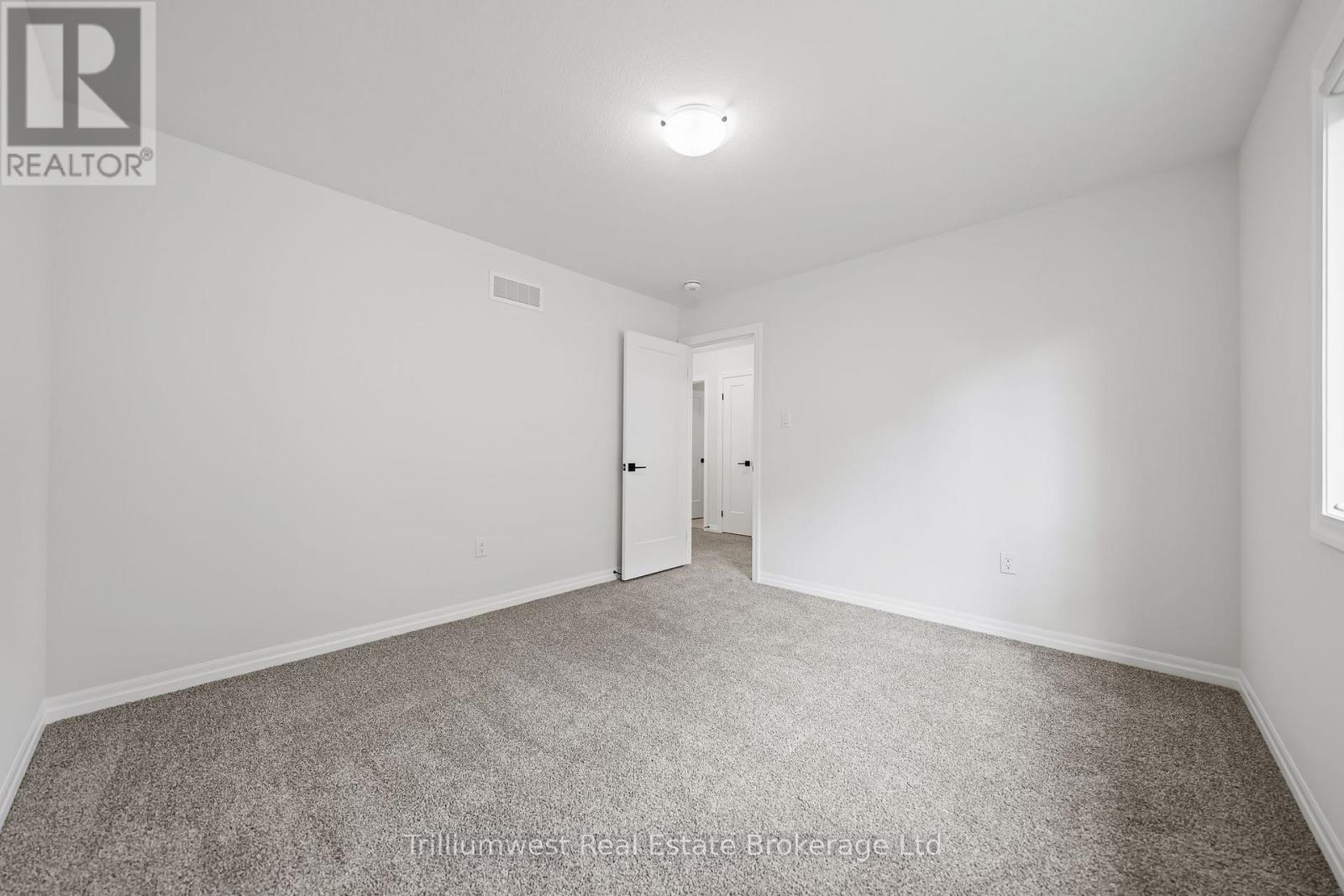 107 Harrison Street, Centre Wellington, Ontario N0B 1S0 - Photo 40 - X12521628