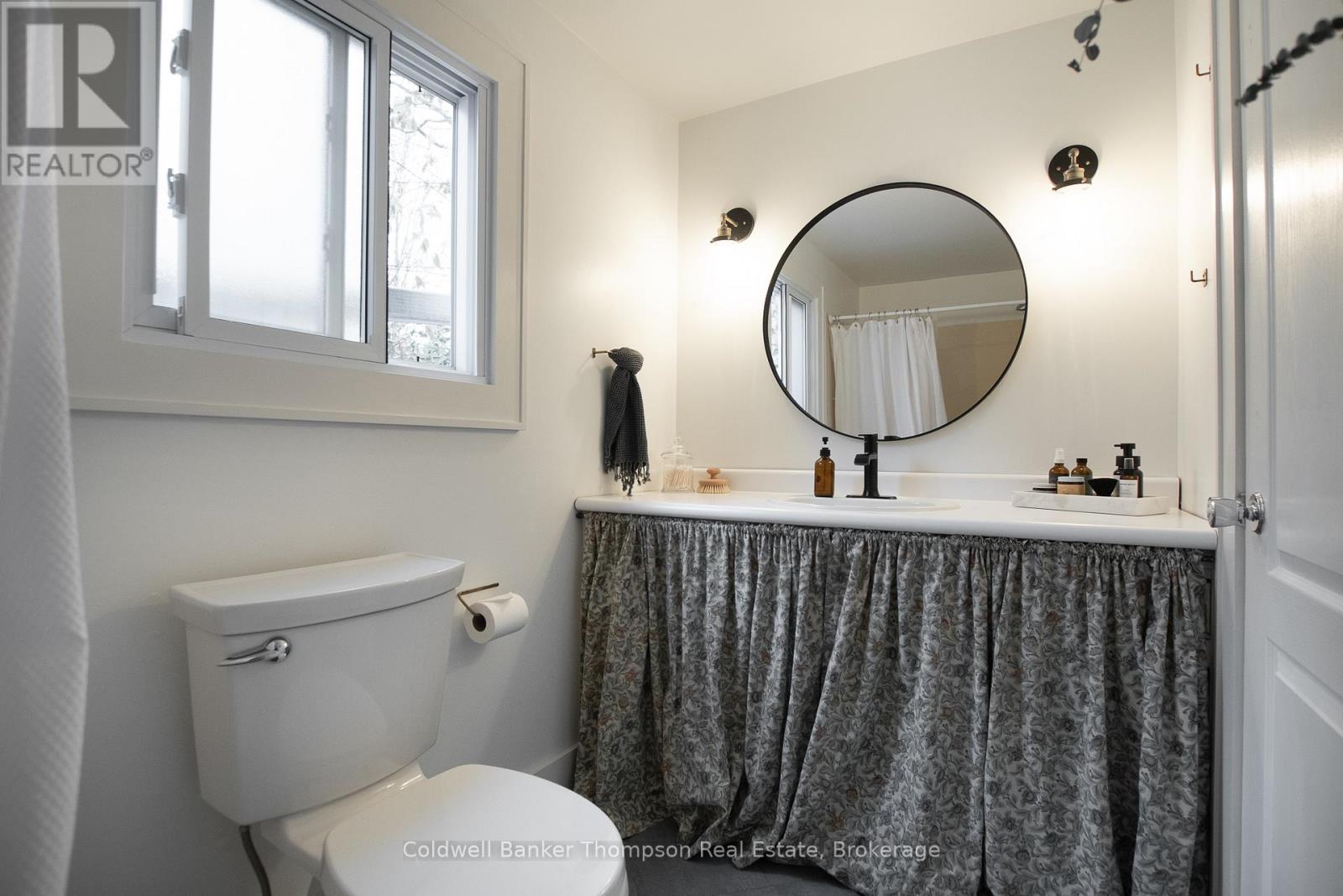 12 Cora Street W, Huntsville, Ontario P1H 1V7 - Photo 12 - X12521644