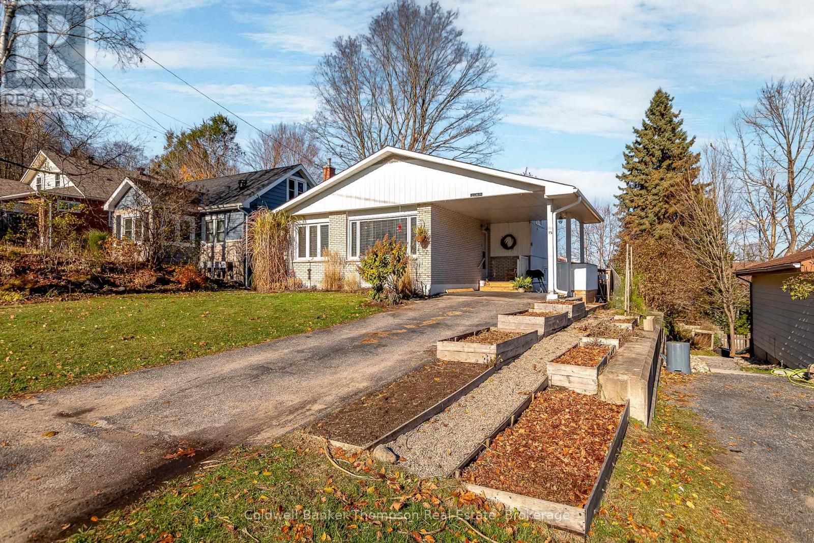 12 Cora Street W, Huntsville, Ontario P1H 1V7 - Photo 29 - X12521644