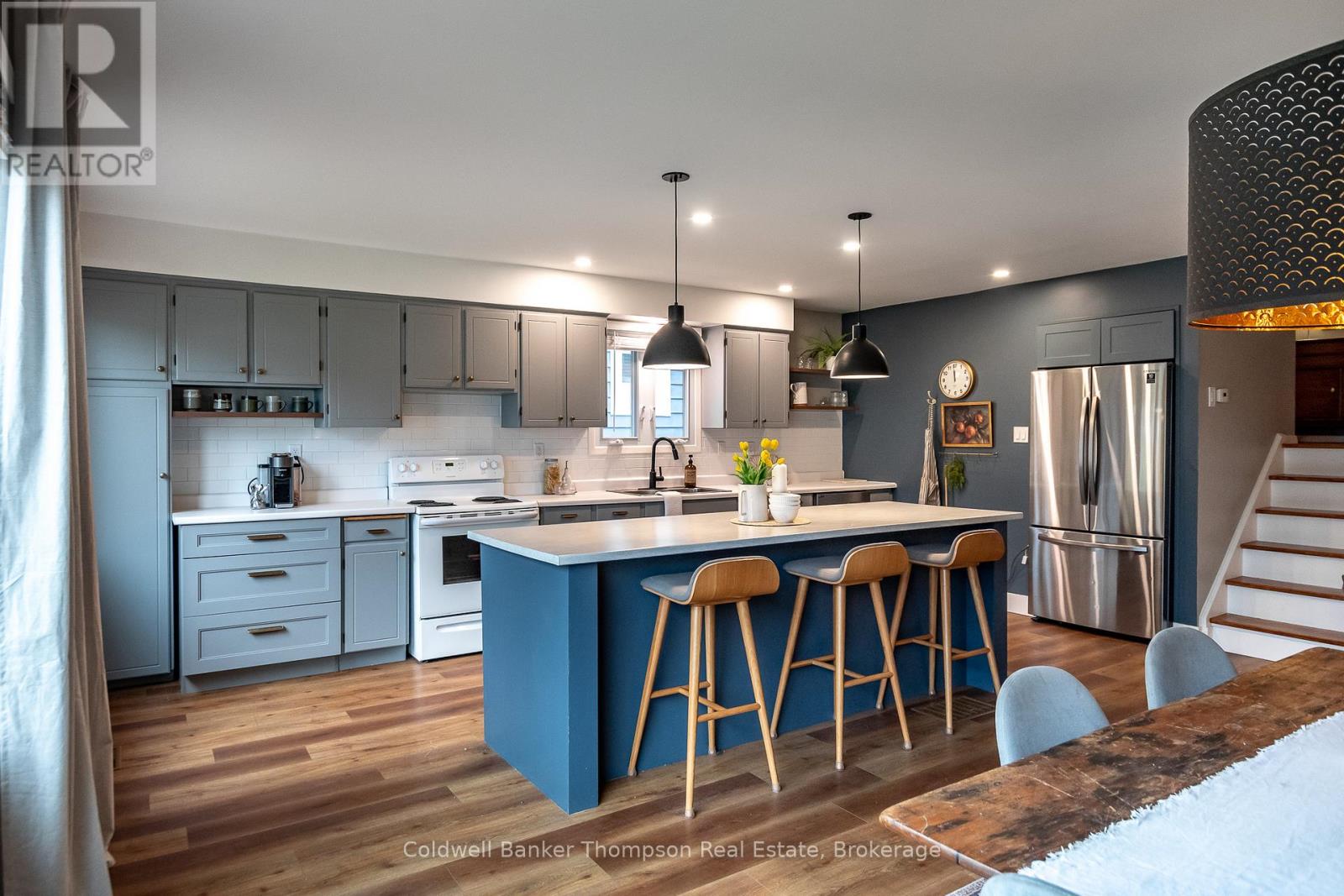 12 Cora Street W, Huntsville, Ontario P1H 1V7 - Photo 7 - X12521644