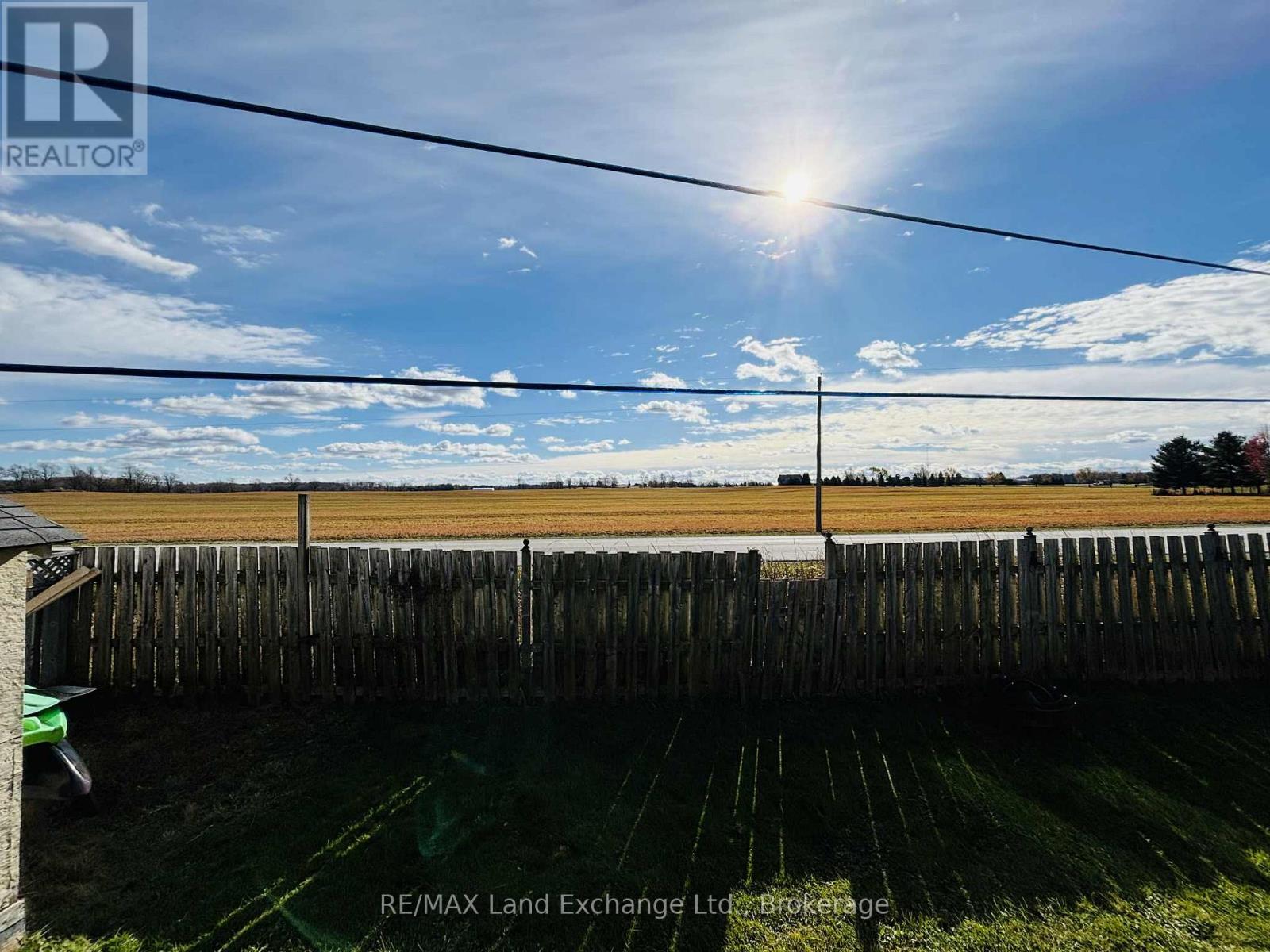 206 Grace Street E, Georgian Bluffs, Ontario N0H 2N0 - Photo 24 - X12521660