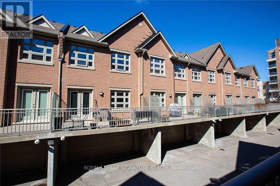 32 - 2460 Prince Michael Drive, Oakville, Ontario  L6H 7P1 - Photo 11 - W12521200