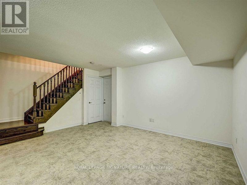 32 - 2460 Prince Michael Drive, Oakville, Ontario  L6H 7P1 - Photo 14 - W12521200