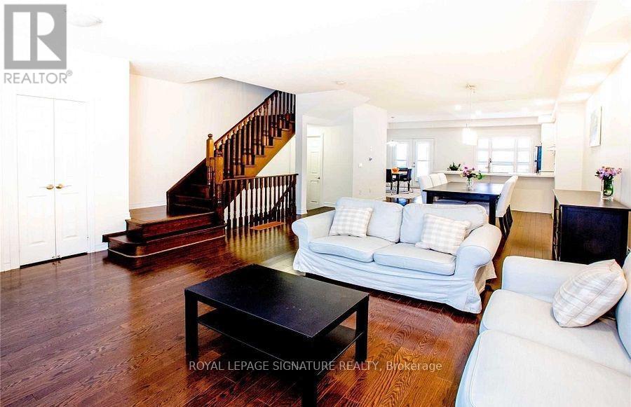 32 - 2460 Prince Michael Drive, Oakville, Ontario  L6H 7P1 - Photo 4 - W12521200