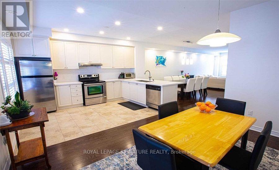 32 - 2460 Prince Michael Drive, Oakville, Ontario  L6H 7P1 - Photo 7 - W12521200