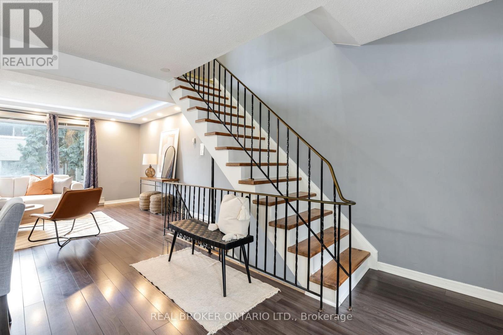 70 - 2440 Bromsgrove Road, Mississauga, Ontario L5J 4J7 - Photo 12 - W12521210