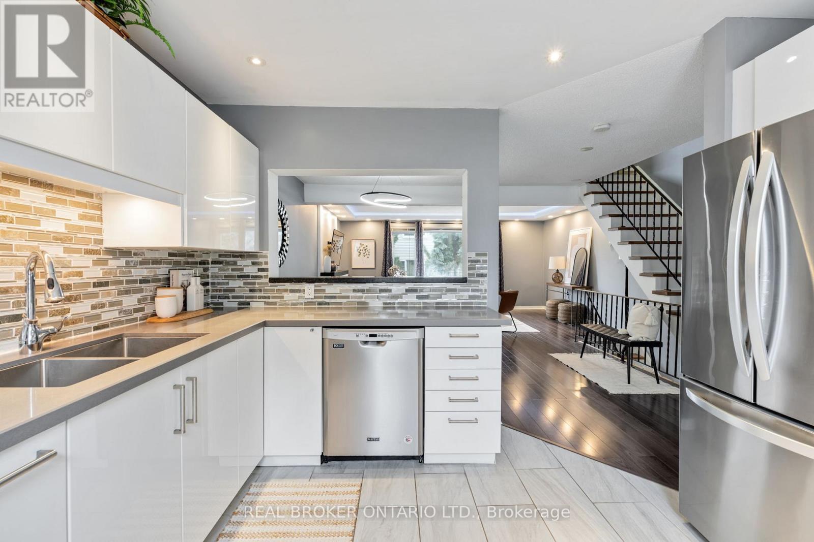 70 - 2440 Bromsgrove Road, Mississauga, Ontario L5J 4J7 - Photo 25 - W12521210