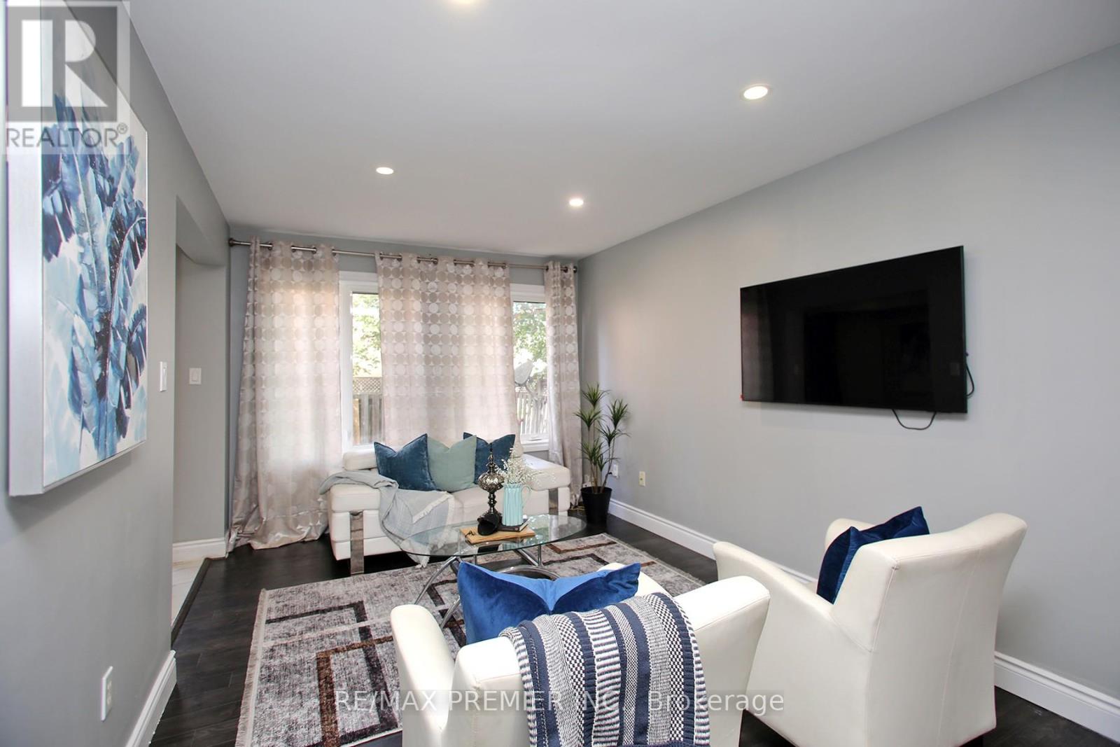 70 Gilgorm Road, Brampton, Ontario  L6X 4P5 - Photo 15 - W12521212