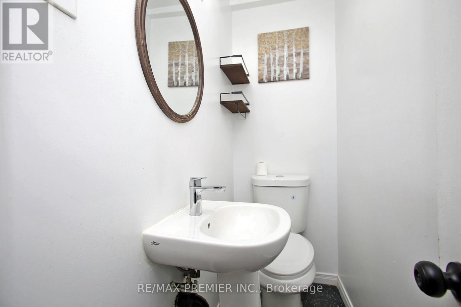 70 Gilgorm Road, Brampton, Ontario  L6X 4P5 - Photo 17 - W12521212