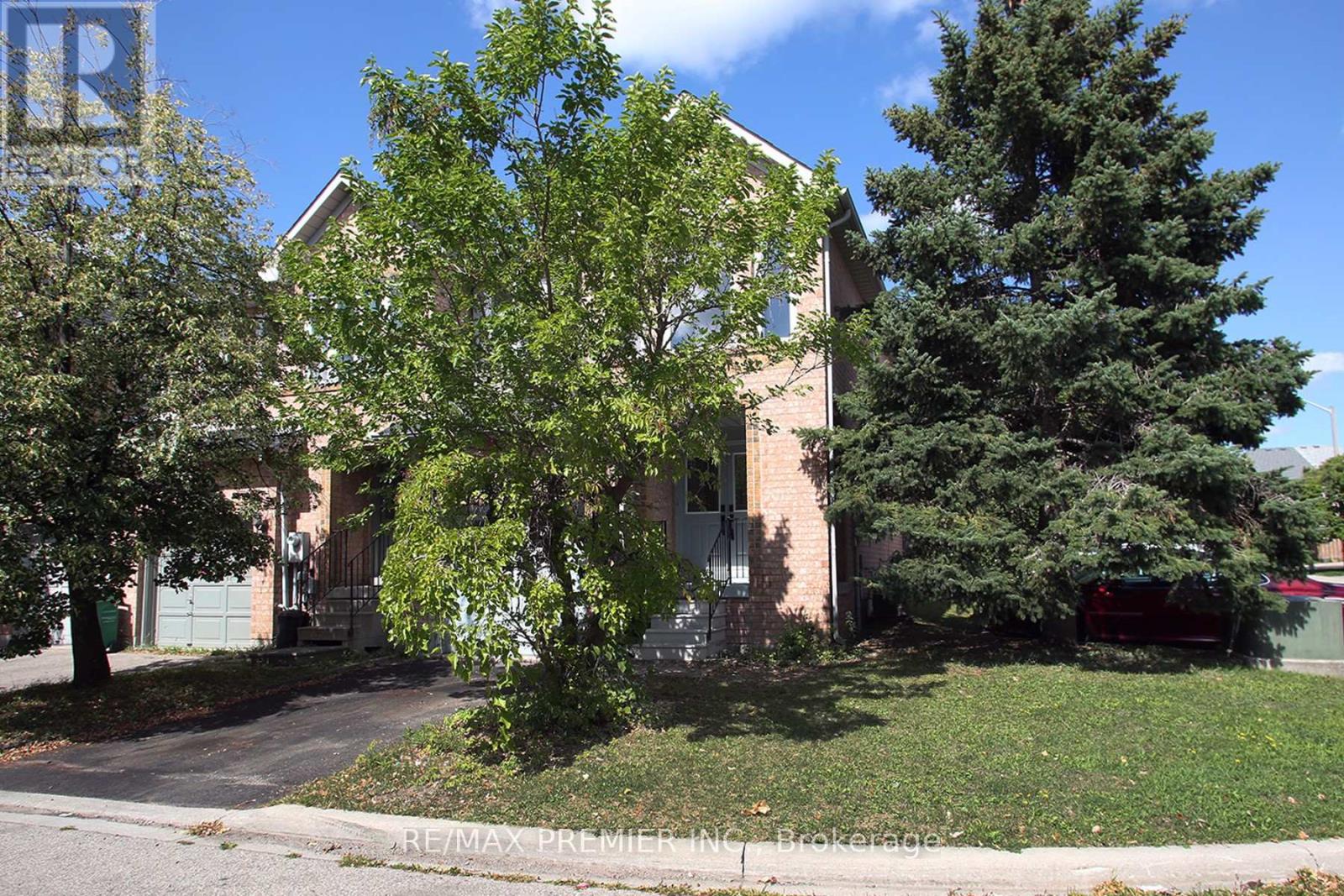 70 Gilgorm Road, Brampton, Ontario  L6X 4P5 - Photo 2 - W12521212