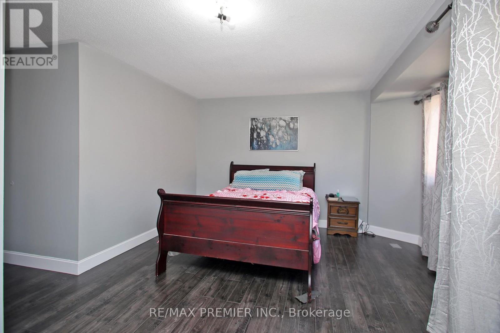 70 Gilgorm Road, Brampton, Ontario  L6X 4P5 - Photo 20 - W12521212