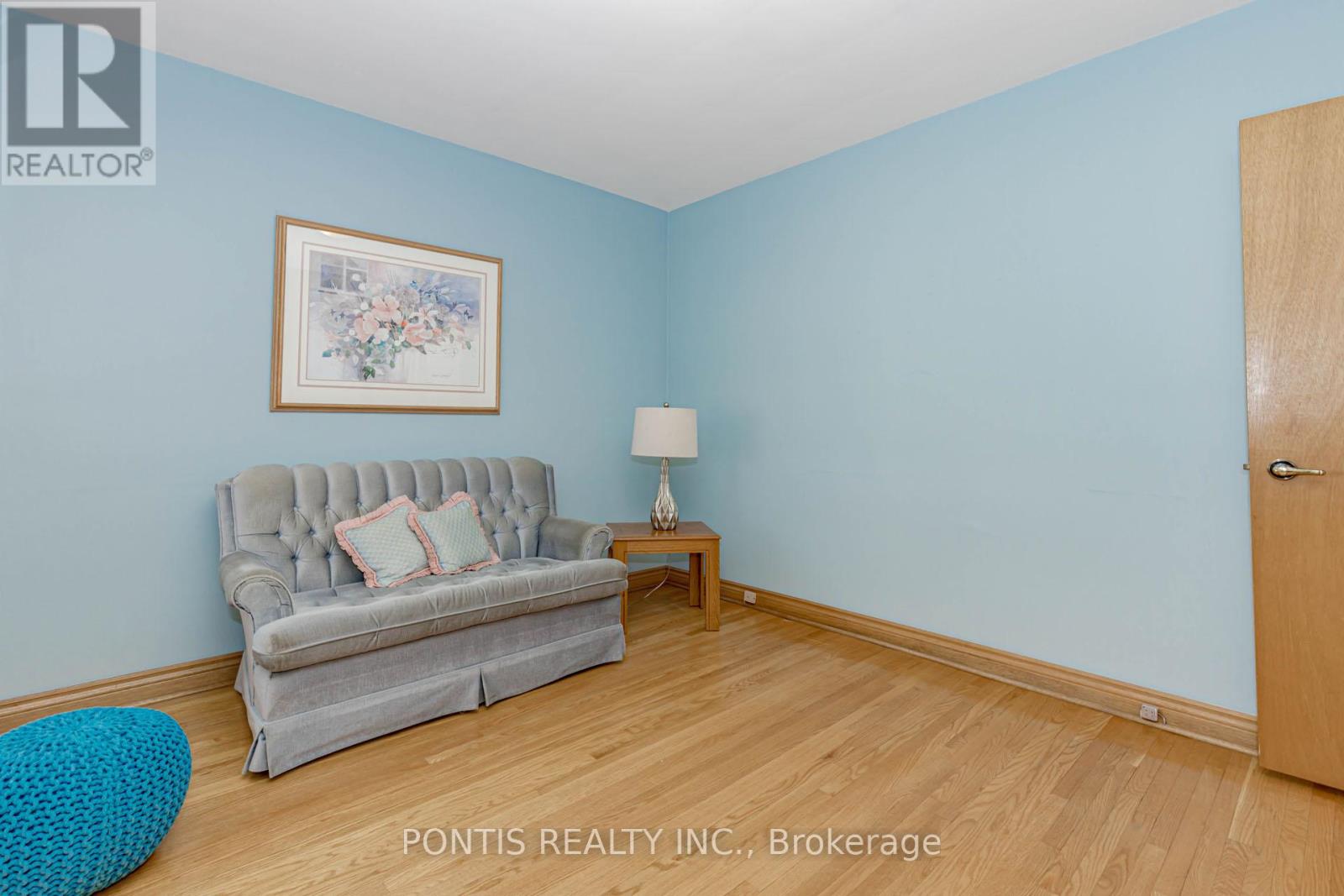 27 Diana Drive, Toronto, Ontario M3M 2W2 - Photo 24 - W12521224