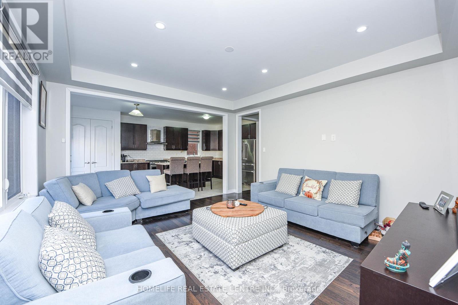 13 Feeder Street, Brampton, Ontario L7A 4T7 - Photo 14 - W12521262