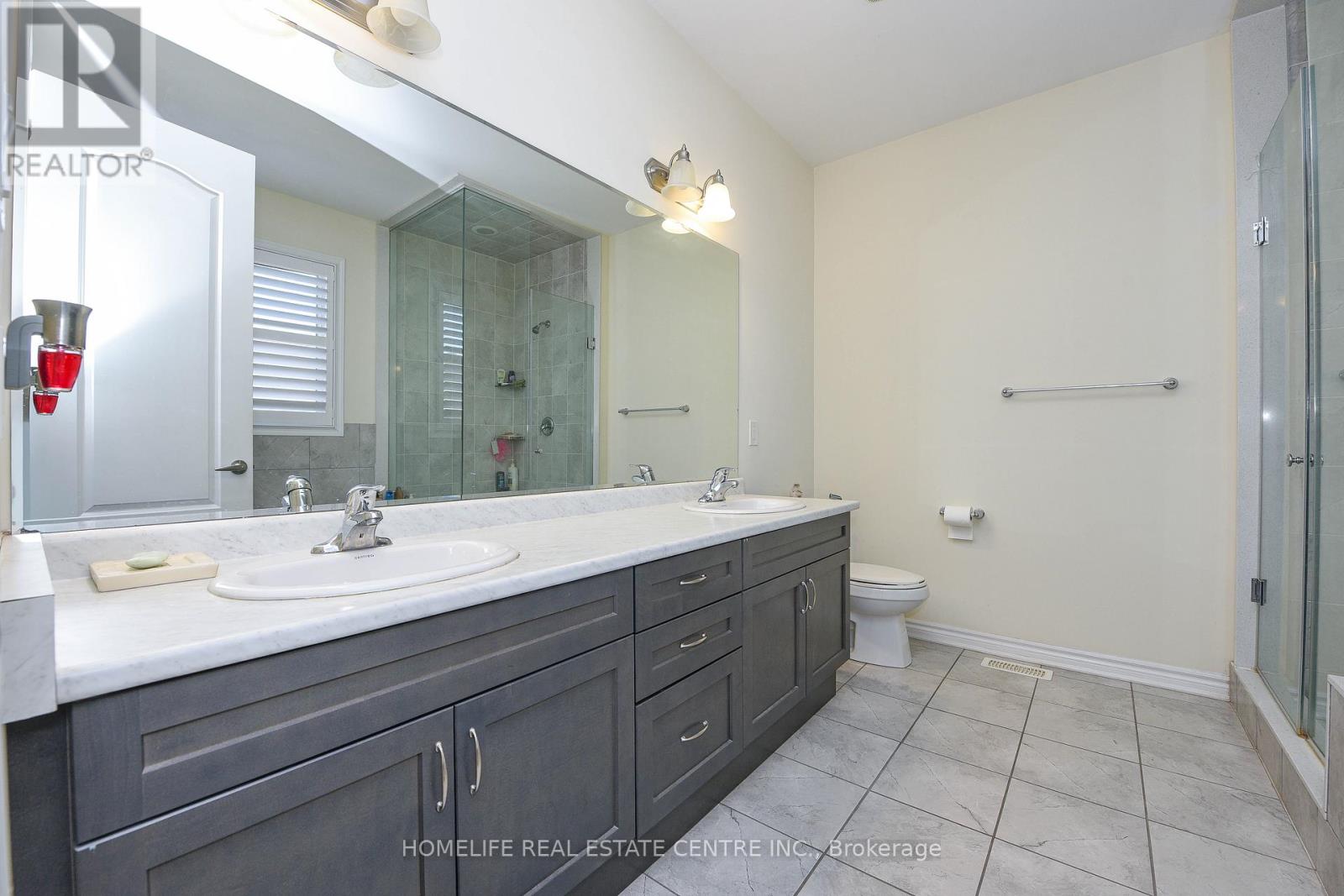 13 Feeder Street, Brampton, Ontario L7A 4T7 - Photo 28 - W12521262