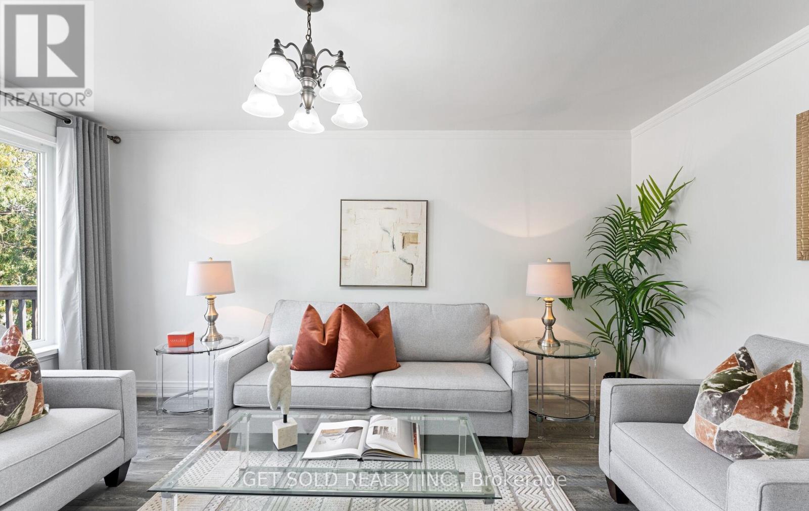 24 Huntsmoor Road, Toronto, Ontario  M9W 3R5 - Photo 11 - W12521286