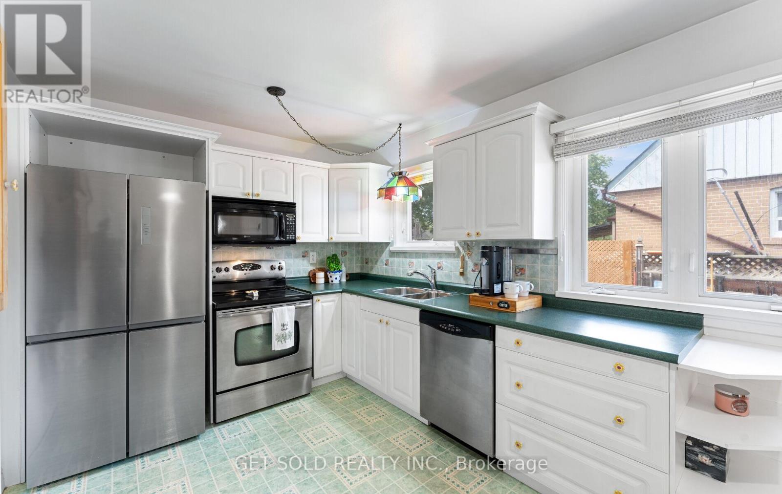 24 Huntsmoor Road, Toronto, Ontario  M9W 3R5 - Photo 20 - W12521286