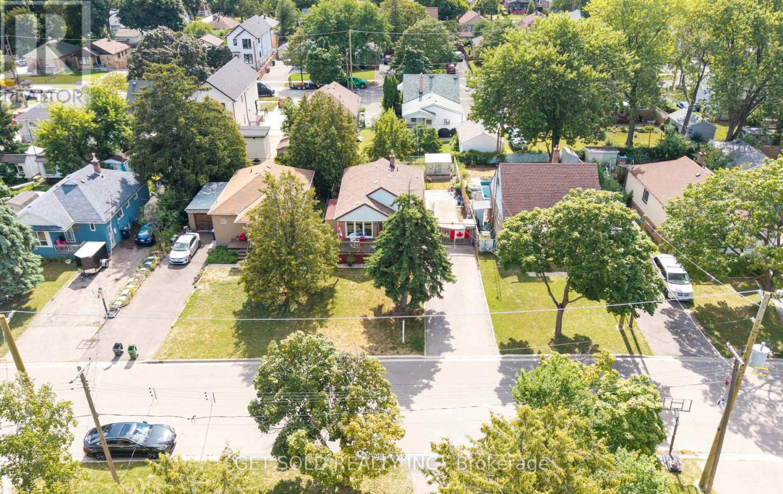 24 Huntsmoor Road, Toronto, Ontario  M9W 3R5 - Photo 6 - W12521286